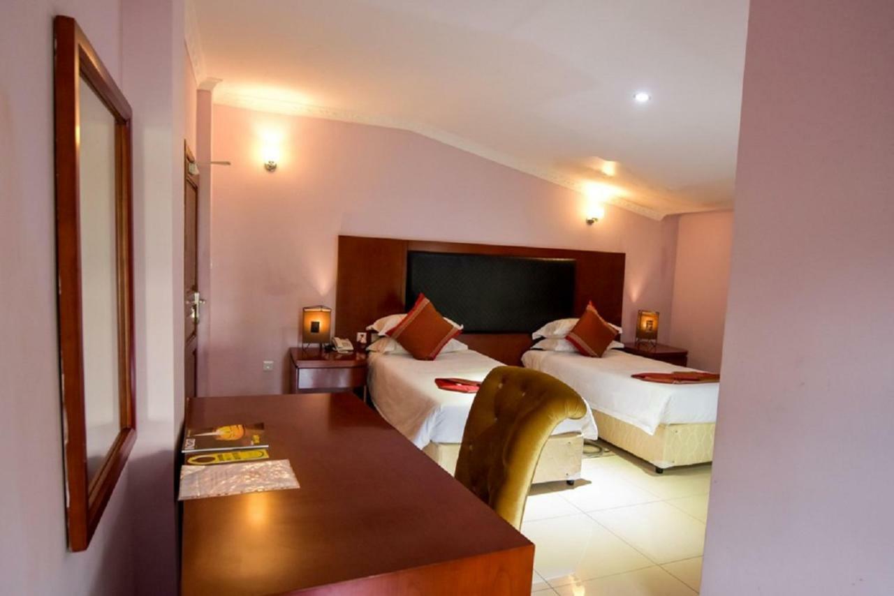 Orient Park Hotel Kigali Eksteriør billede