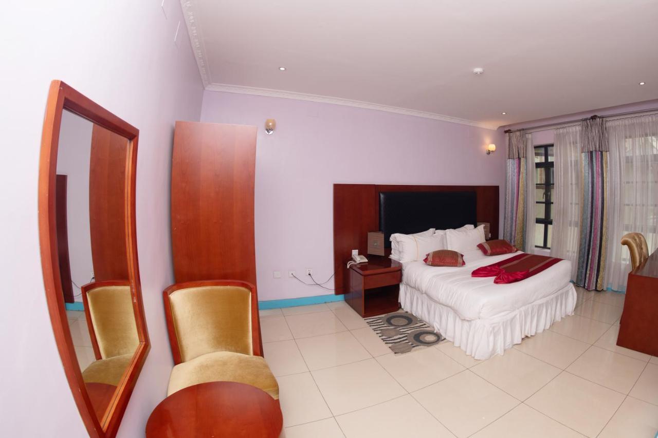 Orient Park Hotel Kigali Eksteriør billede