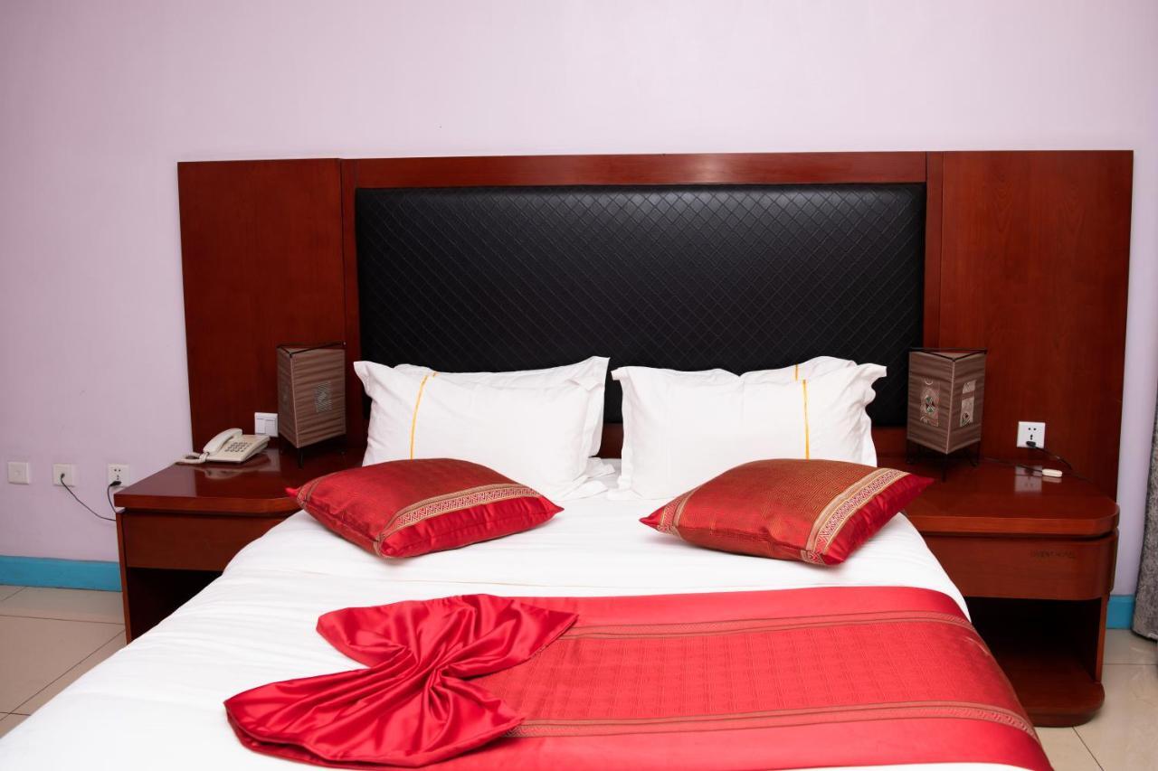 Orient Park Hotel Kigali Eksteriør billede