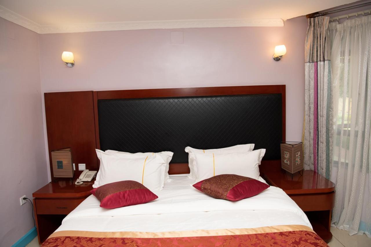 Orient Park Hotel Kigali Eksteriør billede